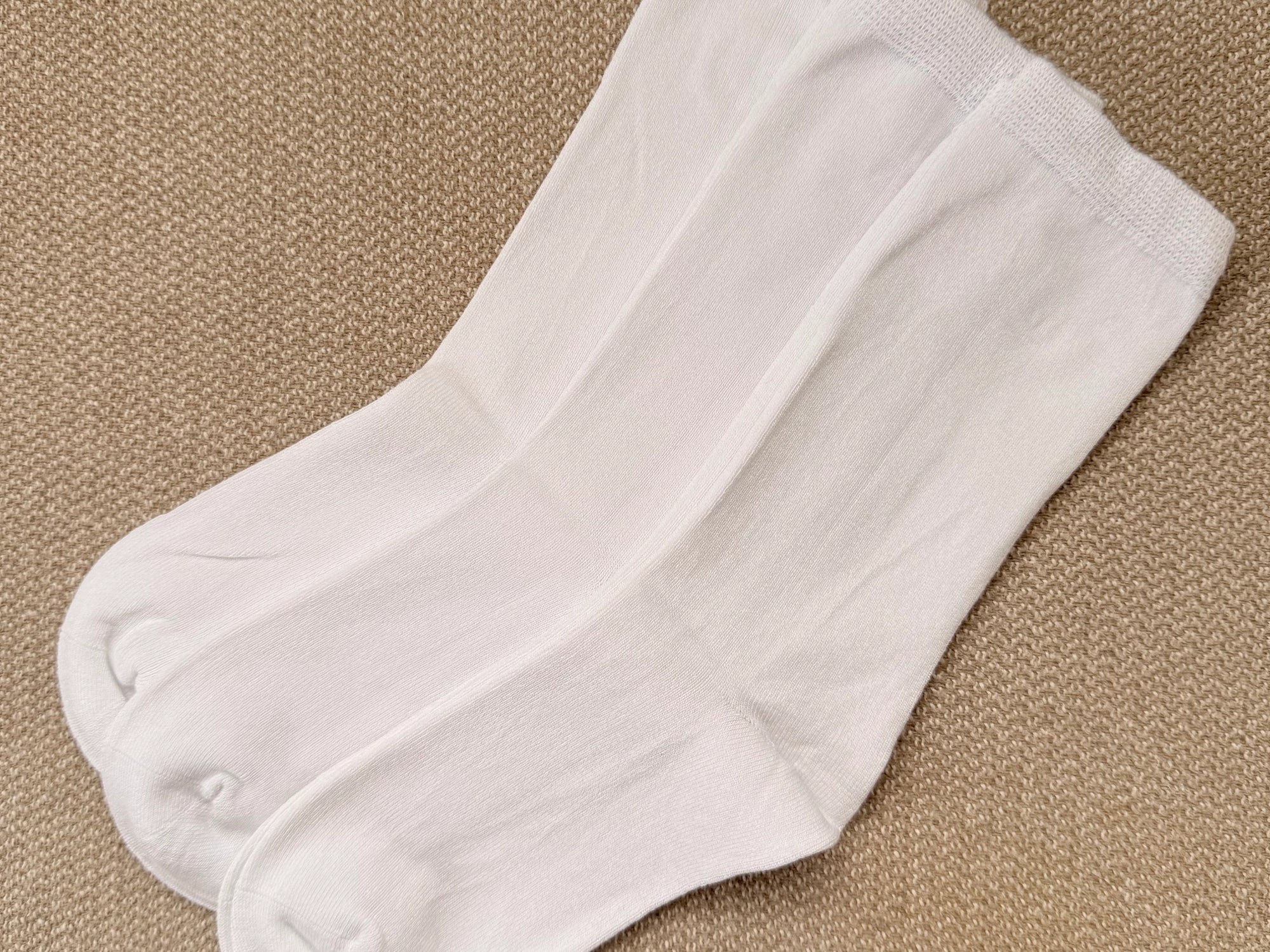 Kids Classic Soothe Step™ Sensory Socks - White